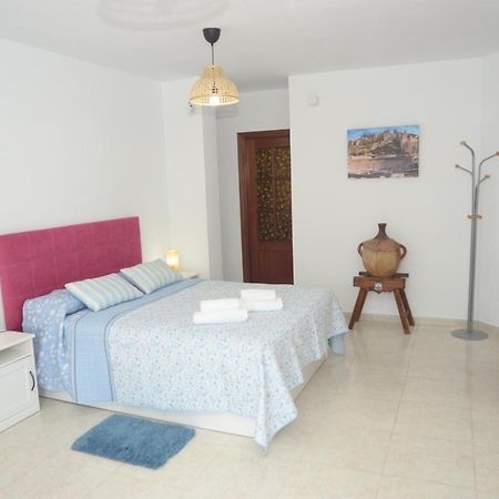 Habitacion Grande Con Terraza Privada, Malaga Centro エクステリア 写真