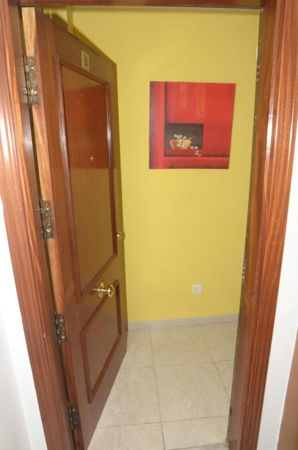 Habitacion Grande Con Terraza Privada, Malaga Centro エクステリア 写真