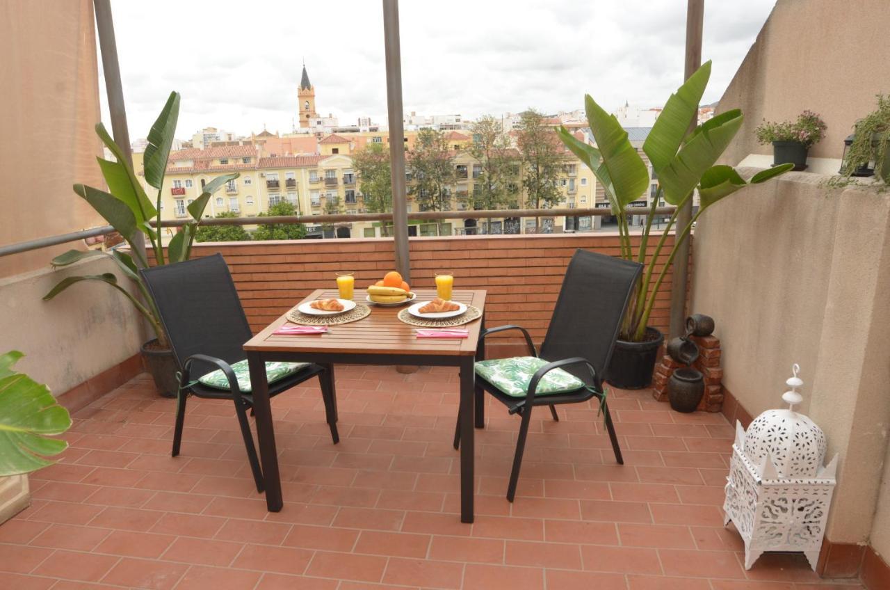 Habitacion Grande Con Terraza Privada, Malaga Centro エクステリア 写真